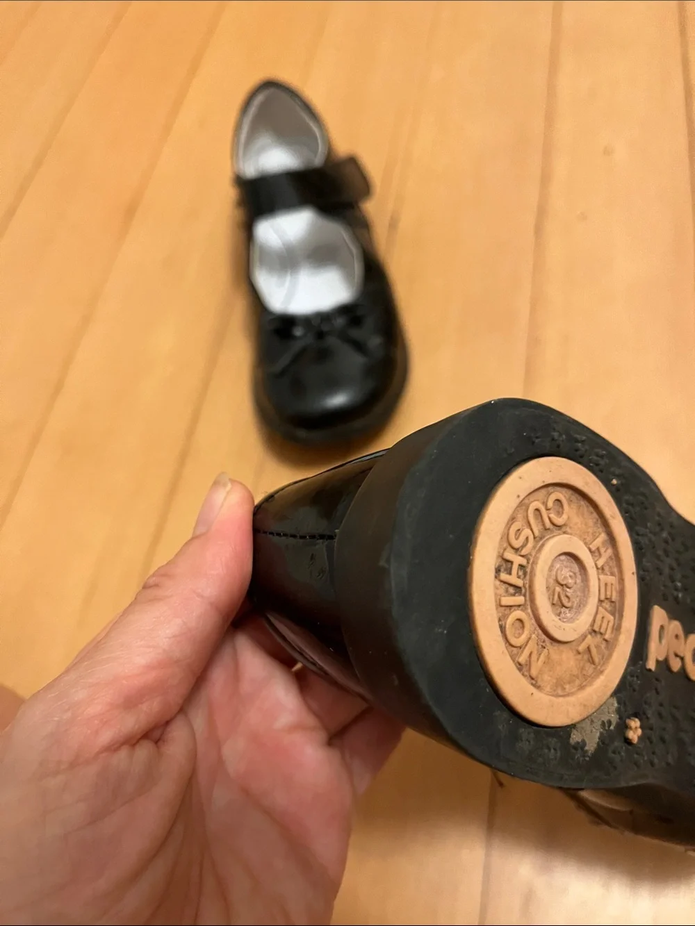 Pediped Mary Jane black patent leather 32
